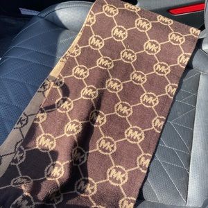 Authentic Michael kors scarf